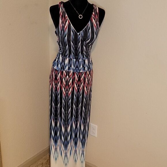 TART Sexy Strappy Maxi Dress - Picture 2 of 13
